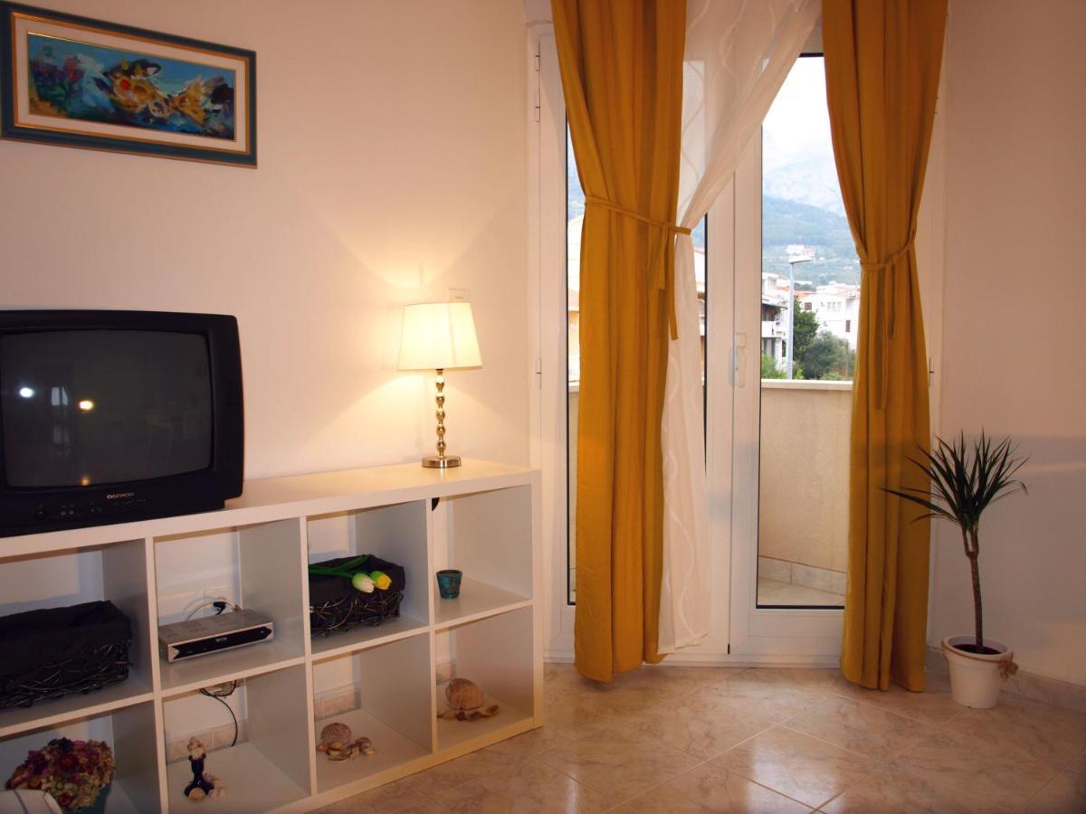 Apartments Dani Zelja Makarska Ngoại thất bức ảnh