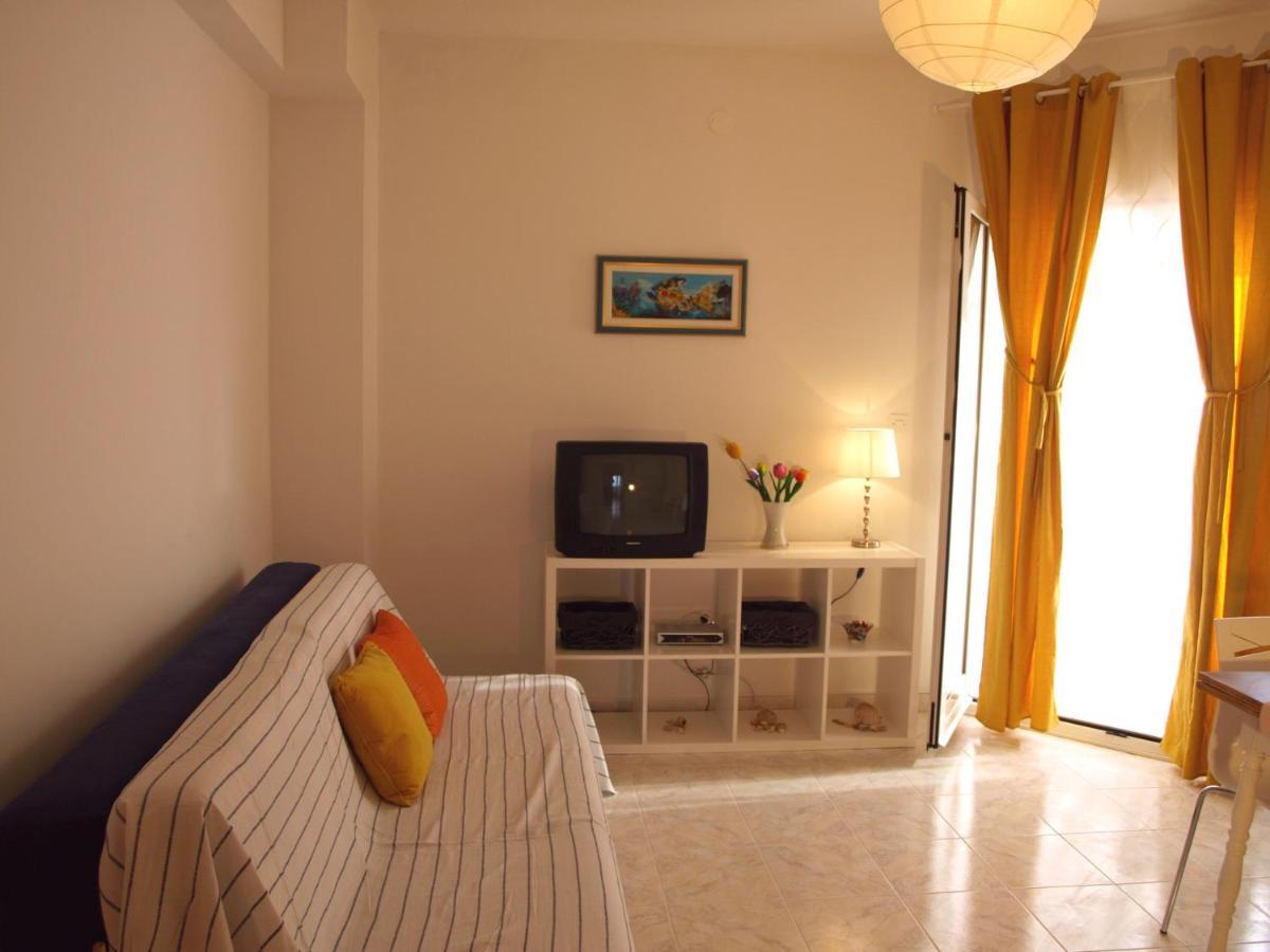 Apartments Dani Zelja Makarska Ngoại thất bức ảnh